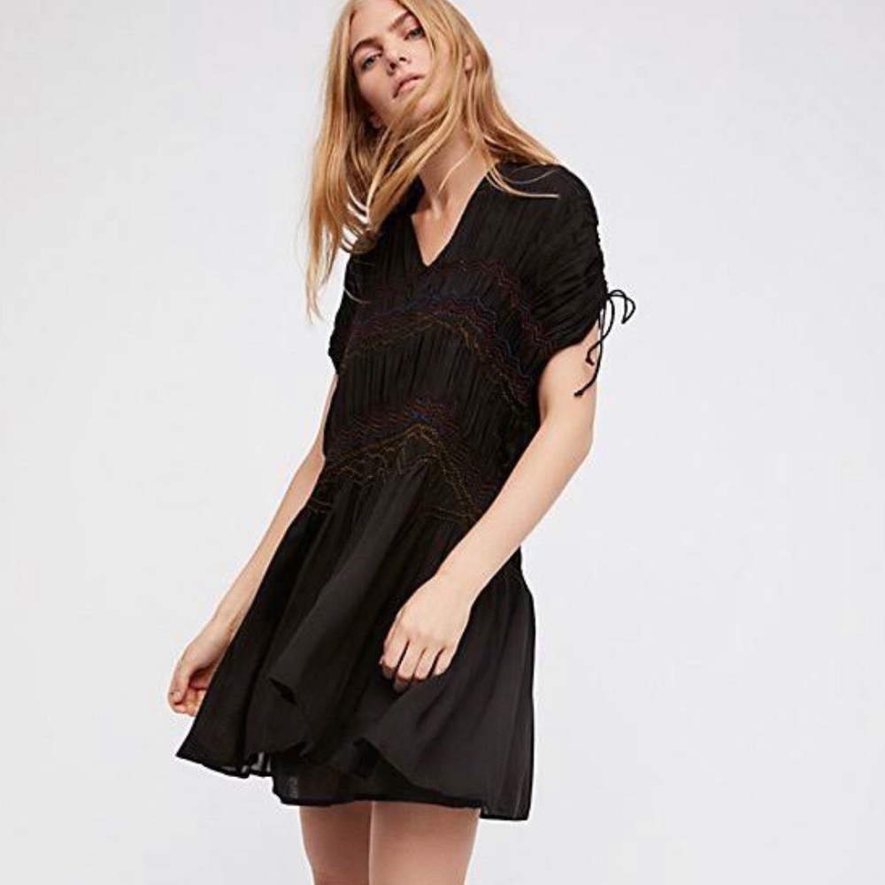 🎈NWT🎈Free People Embroidered Mini Dress